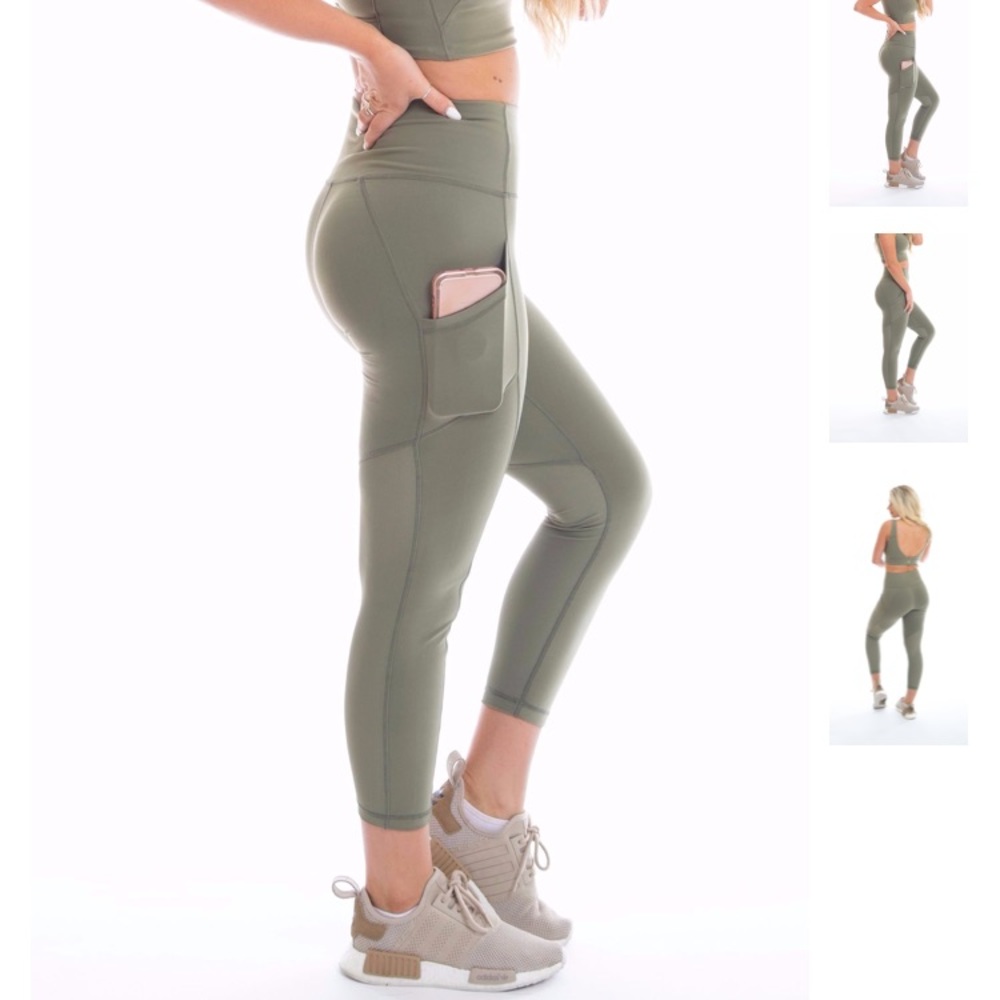 Paragon X Christina Capron Allure Leggings